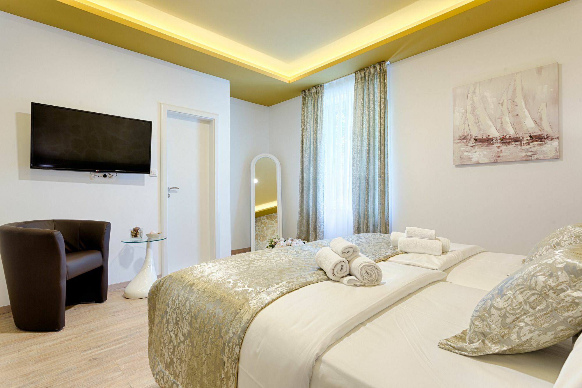 Luxury Rooms Floramye (Adults Only) Split Bagian luar foto