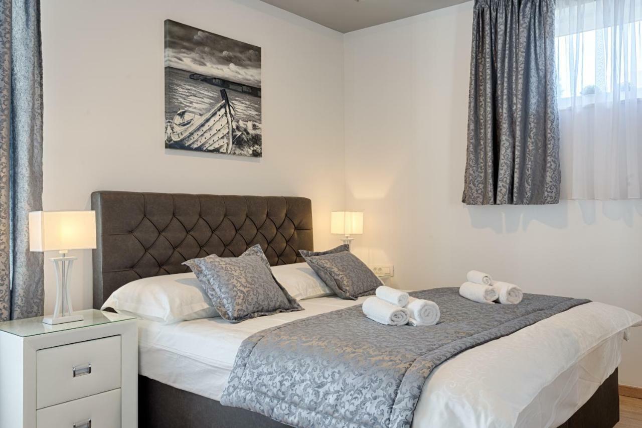 Luxury Rooms Floramye (Adults Only) Split Bagian luar foto