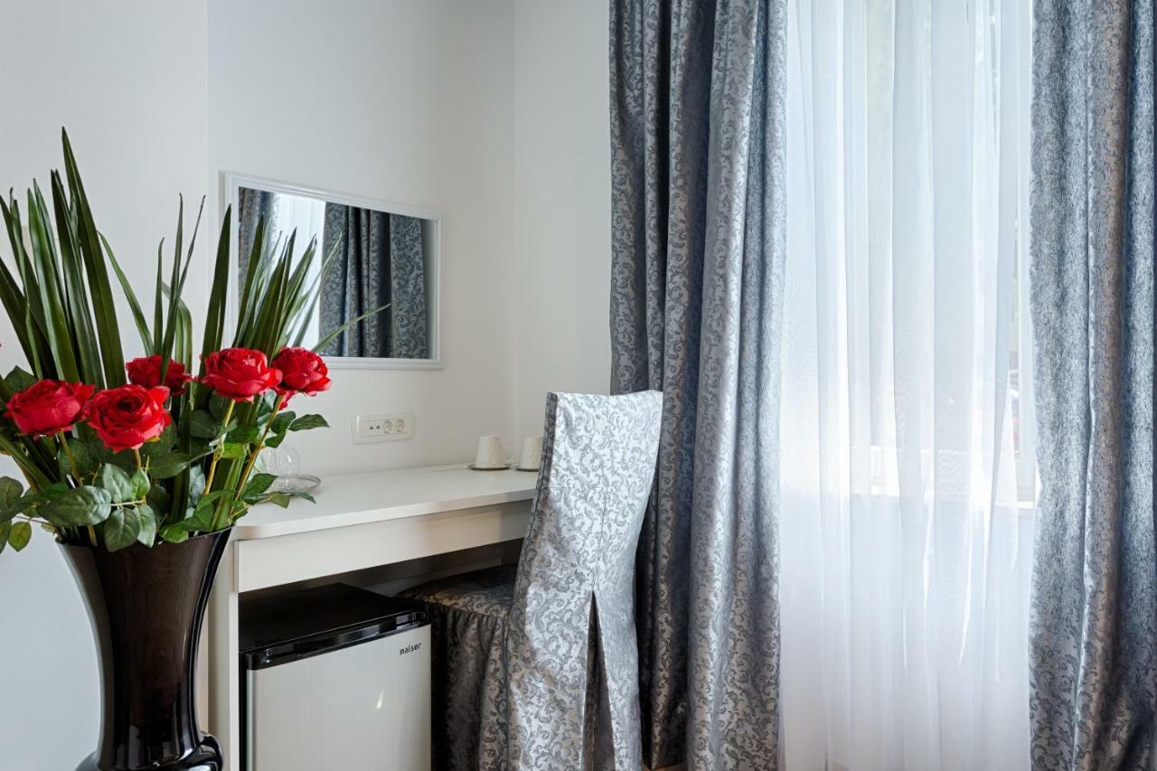 Luxury Rooms Floramye (Adults Only) Split Bagian luar foto