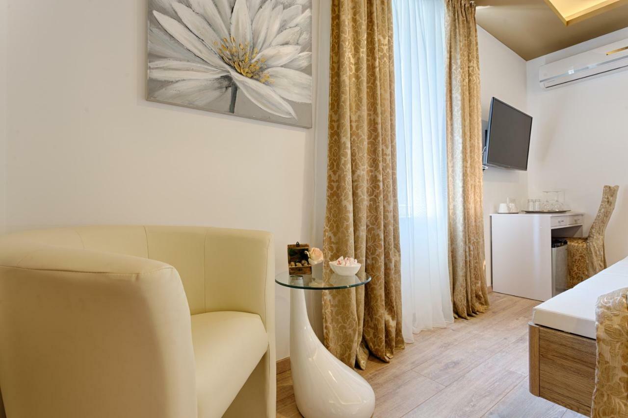 Luxury Rooms Floramye (Adults Only) Split Bagian luar foto